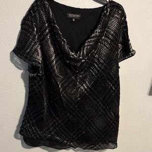 Jones New York Women's Black and Silver Blouse